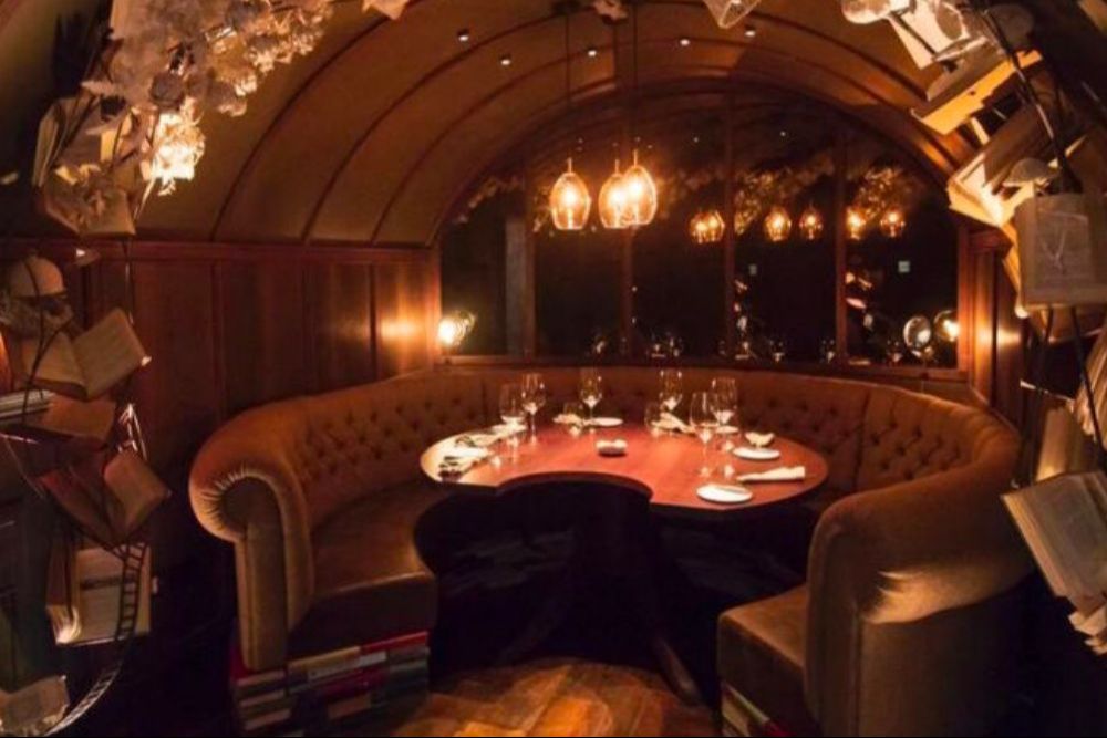 Reservation: Monica Food, Drinks & Fun –  MONICA Prive Restaurant Καλλιθέα